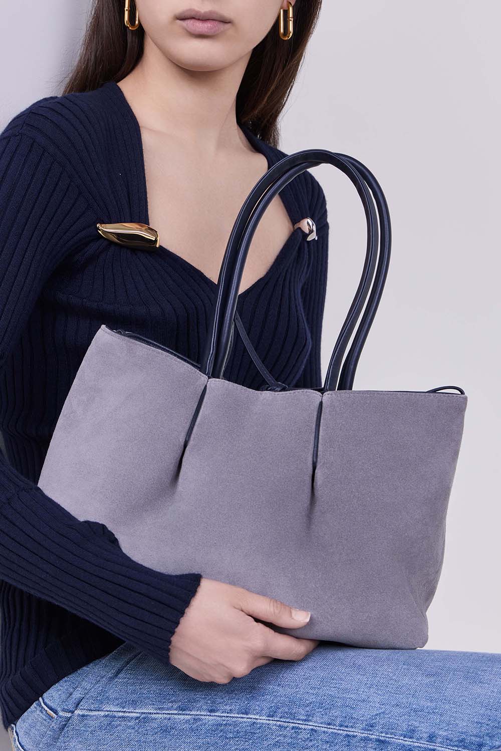 תמונת כל הלוק של תיק נשיאה דו-צדדי פינקוטקה מדיום